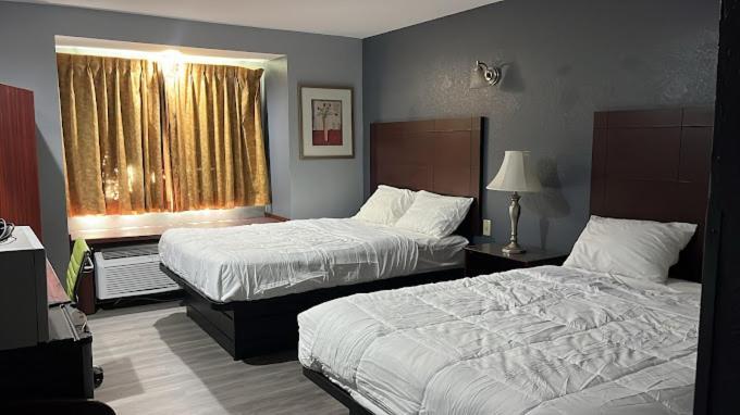 Blisspoint Inn & Suites, Northwood Zewnętrze zdjęcie